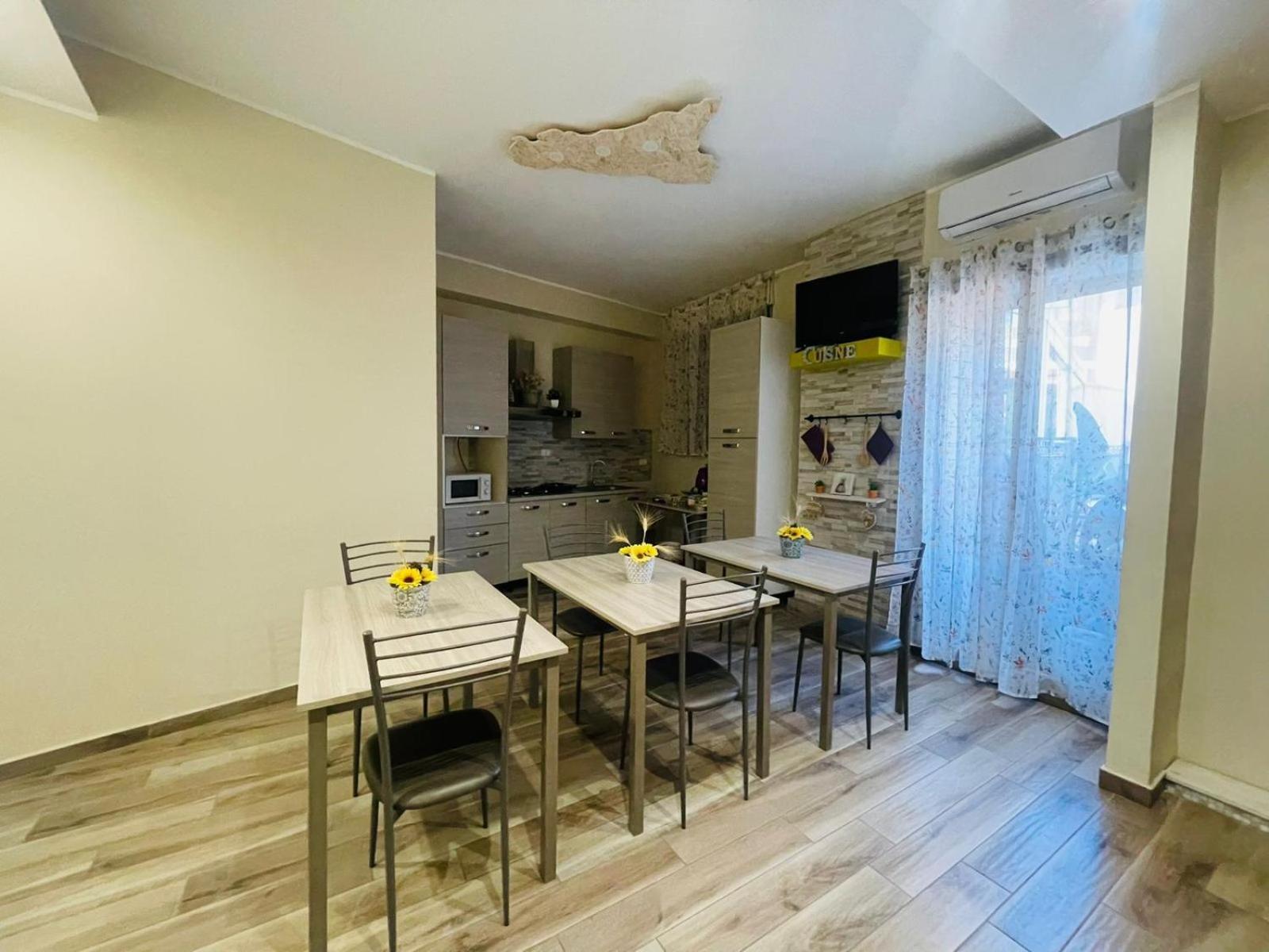 La Dama Dell'Etna Bed & Breakfast Николози Екстериор снимка